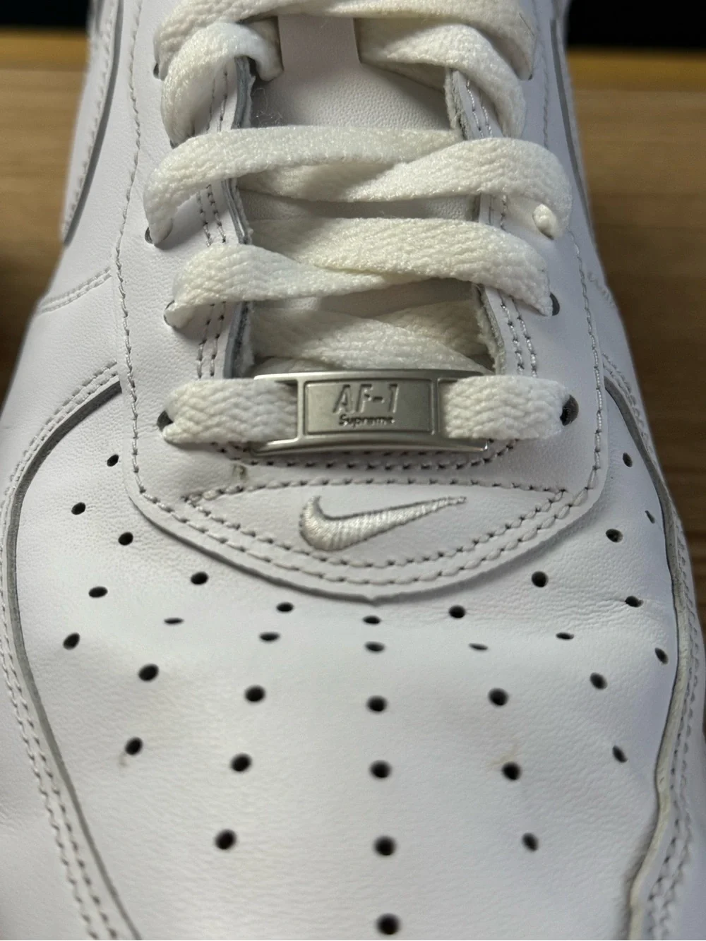 Nike Air Force 1 Supreme - White
